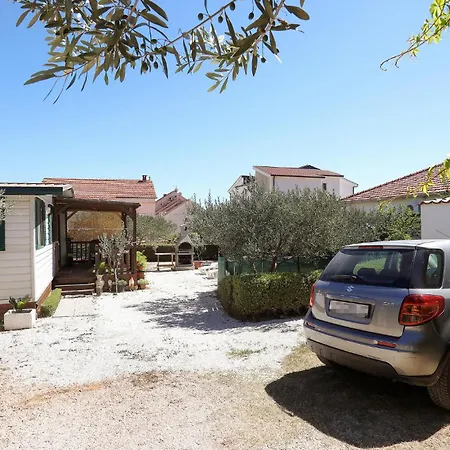 Stunning Stacaravan In