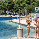 2 Bedroom Amazing Stacaravan In Campsite 3*