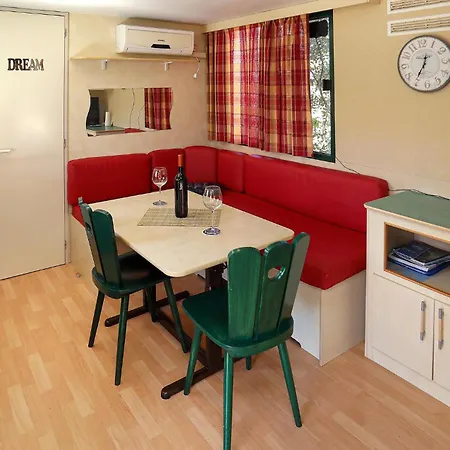 Kemping 2 Bedroom Amazing Stacaravan In 3*